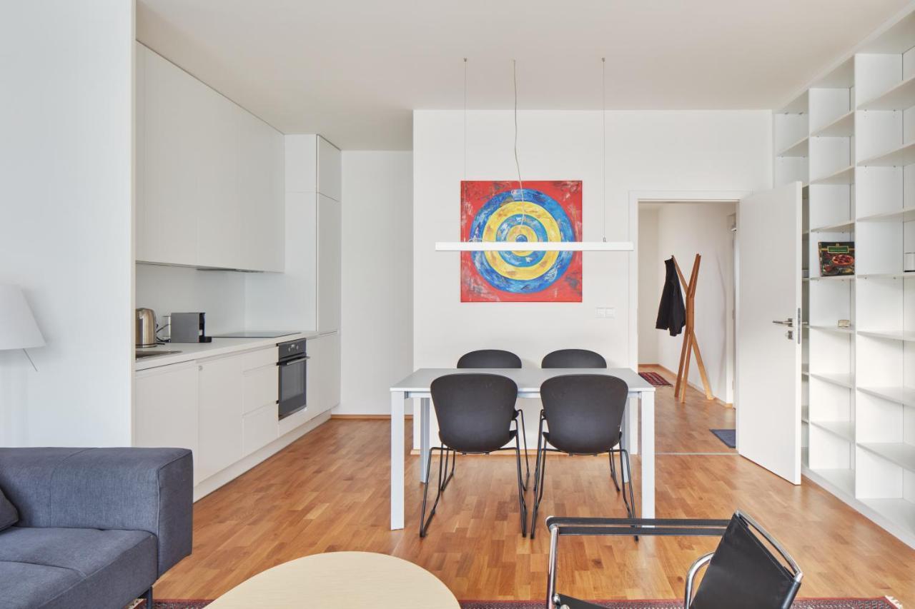 Prague Days - Designer Condo - Trendy Neighborhood Esterno foto